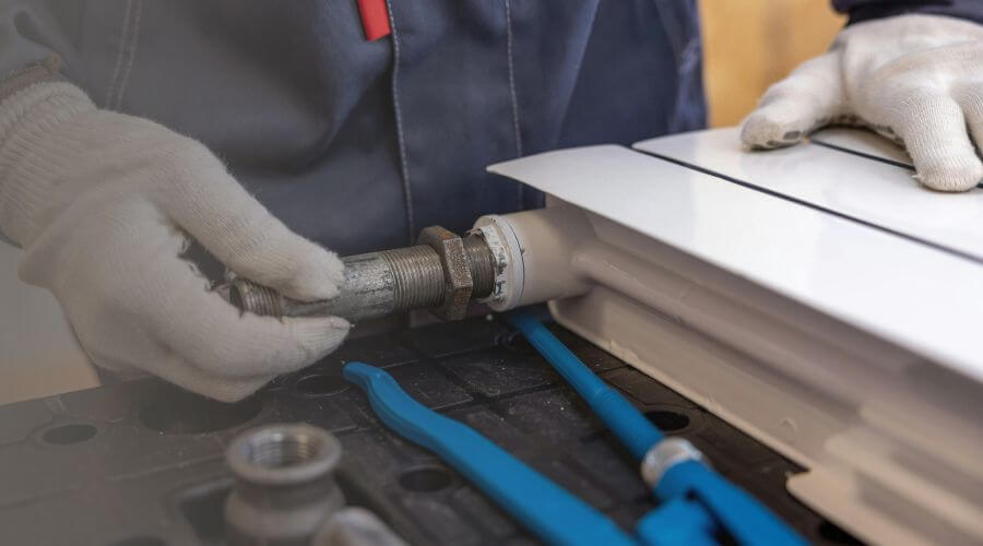 Professional water heater repair services in Galesburg, IL